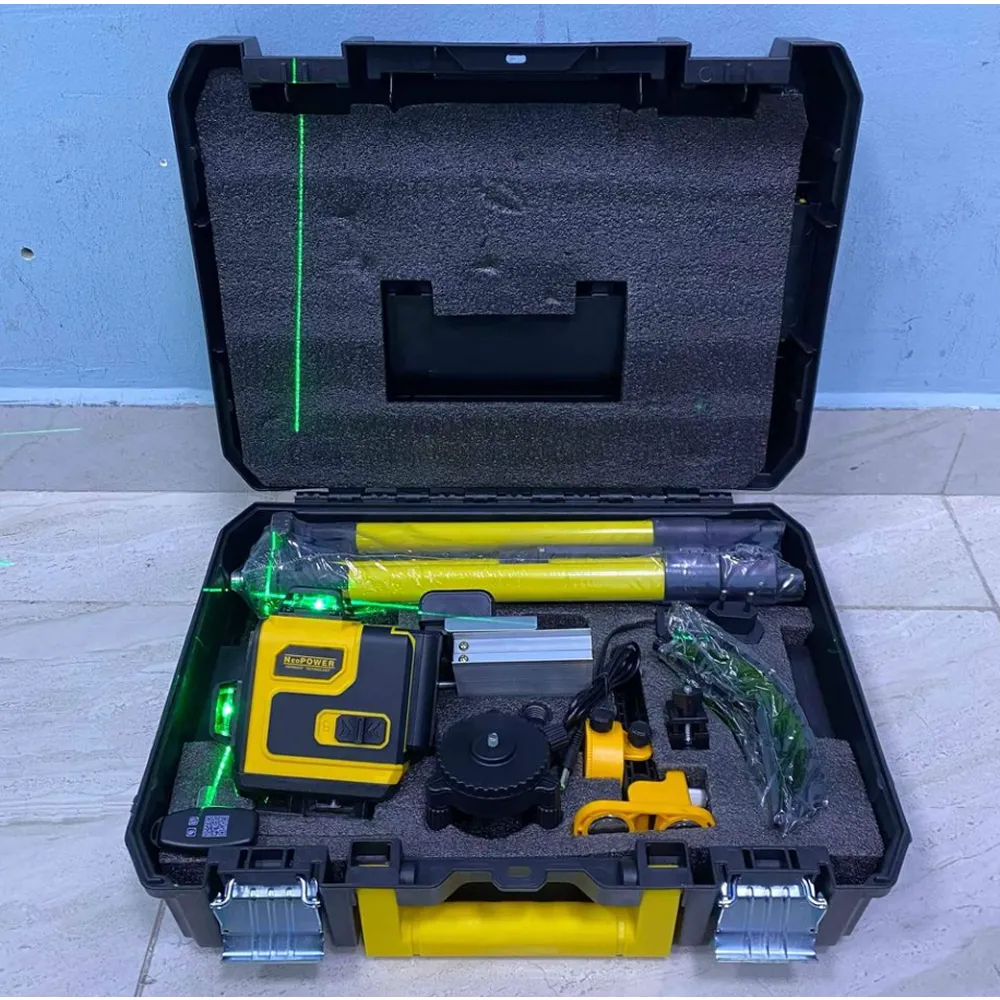 5V Lithium-Ion Millimeter Accuracy Laser Line