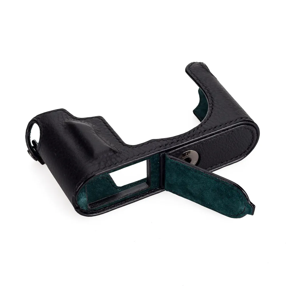 Arte di Mano Half Case for Leica CL with Battery Access Door - Minerva Black with Black Stitching