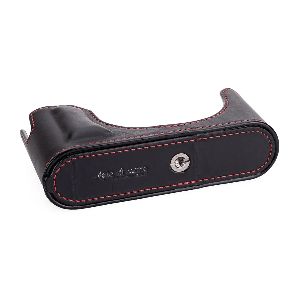 Arte di Mano Half Case for Leica M11 with Advanced Battery Access Door - Minerva Black with Red Stitching