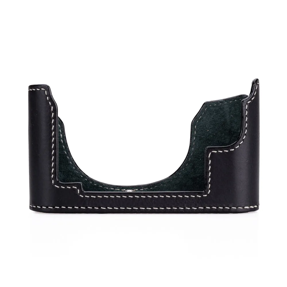 Arte di Mano Half Case for Leica M11 with Advanced Battery Access Door - Minerva Black with White Stitching