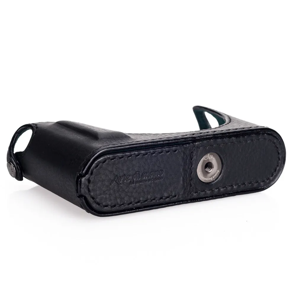 Arte di Mano Leica Q (Typ 116) Half Case with Battery Access Door - Minerva Black with Black Stitching