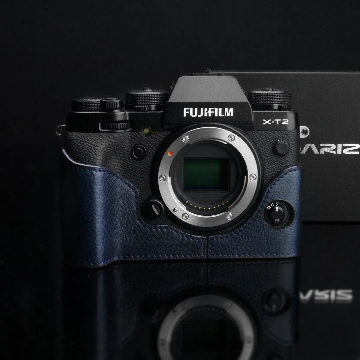 Gariz XS-CHXT2NV Navy Genuine Leather Half Case for Fuji Fujifilm X-T2/X-T3 XT2
