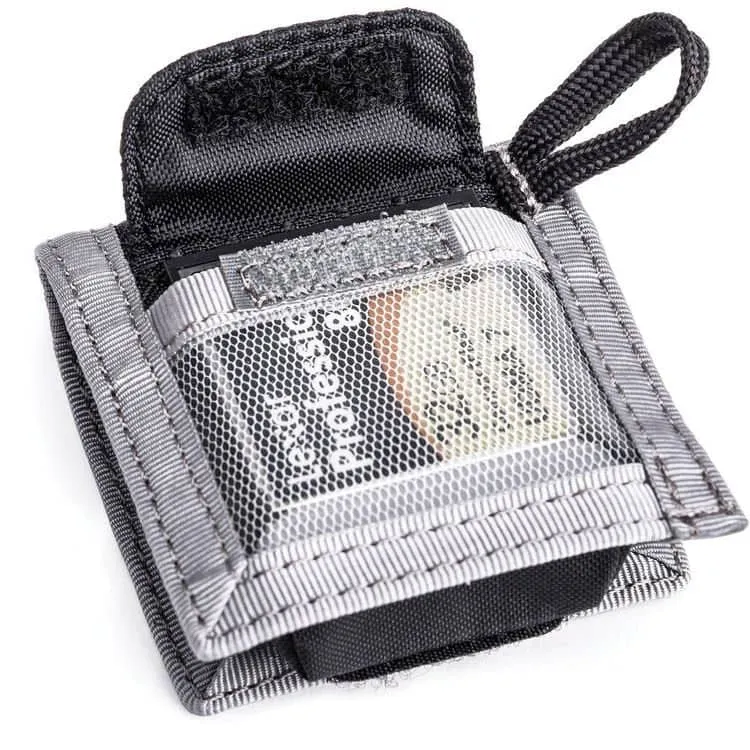 Think Tank Photo CF/SD and Battery Wallet (Gray)