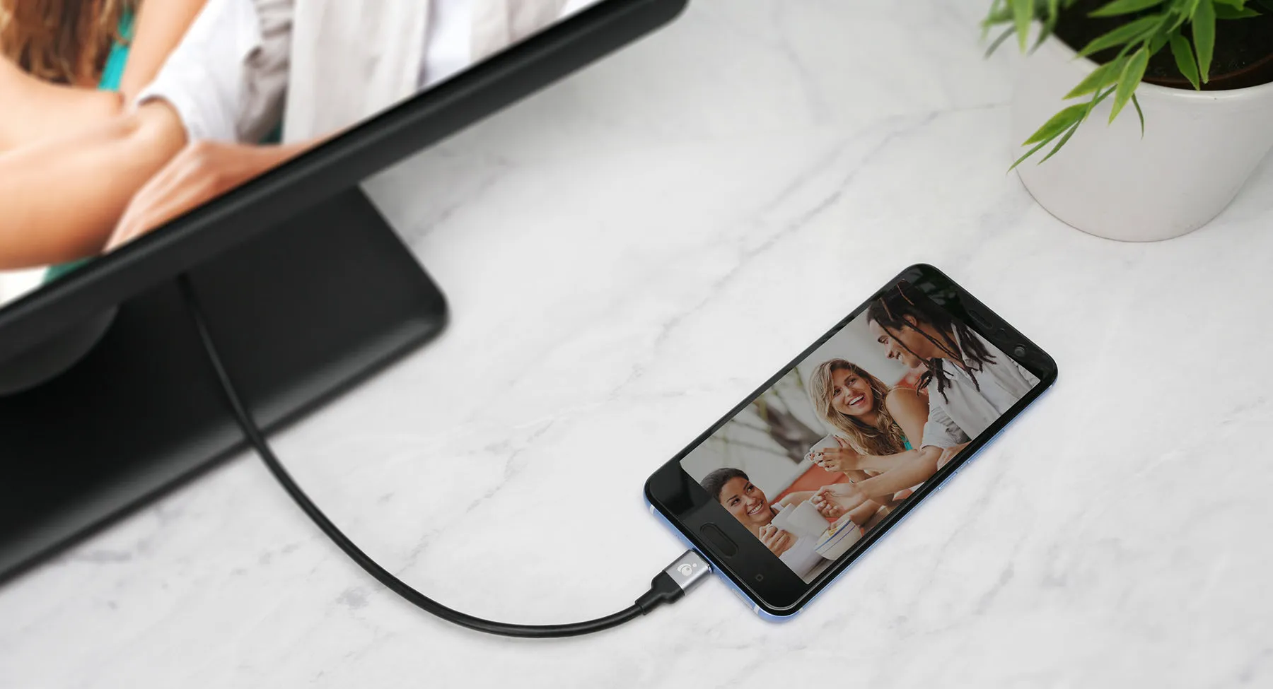 USB-C to DisplayPort 8K Cable, 6.6 ft. (2m)