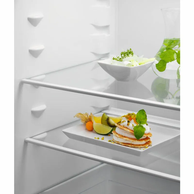 Zanussi 70/30 No Frost 253L Integrated Fridge Freezer | ZNNN18ES3